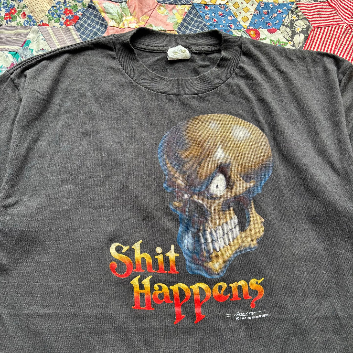 Vintage 1980s Shit Happens Skull Tee. Large