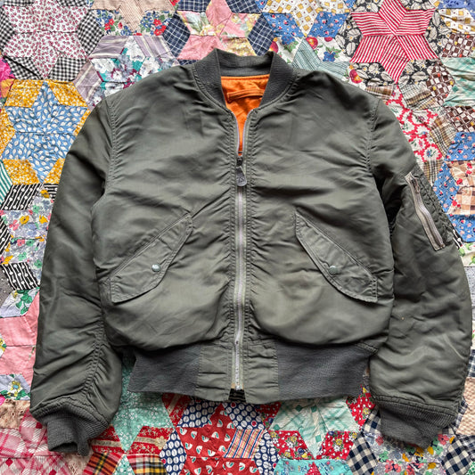 Vintage 1970s USAF Bomber Jacket. Medium