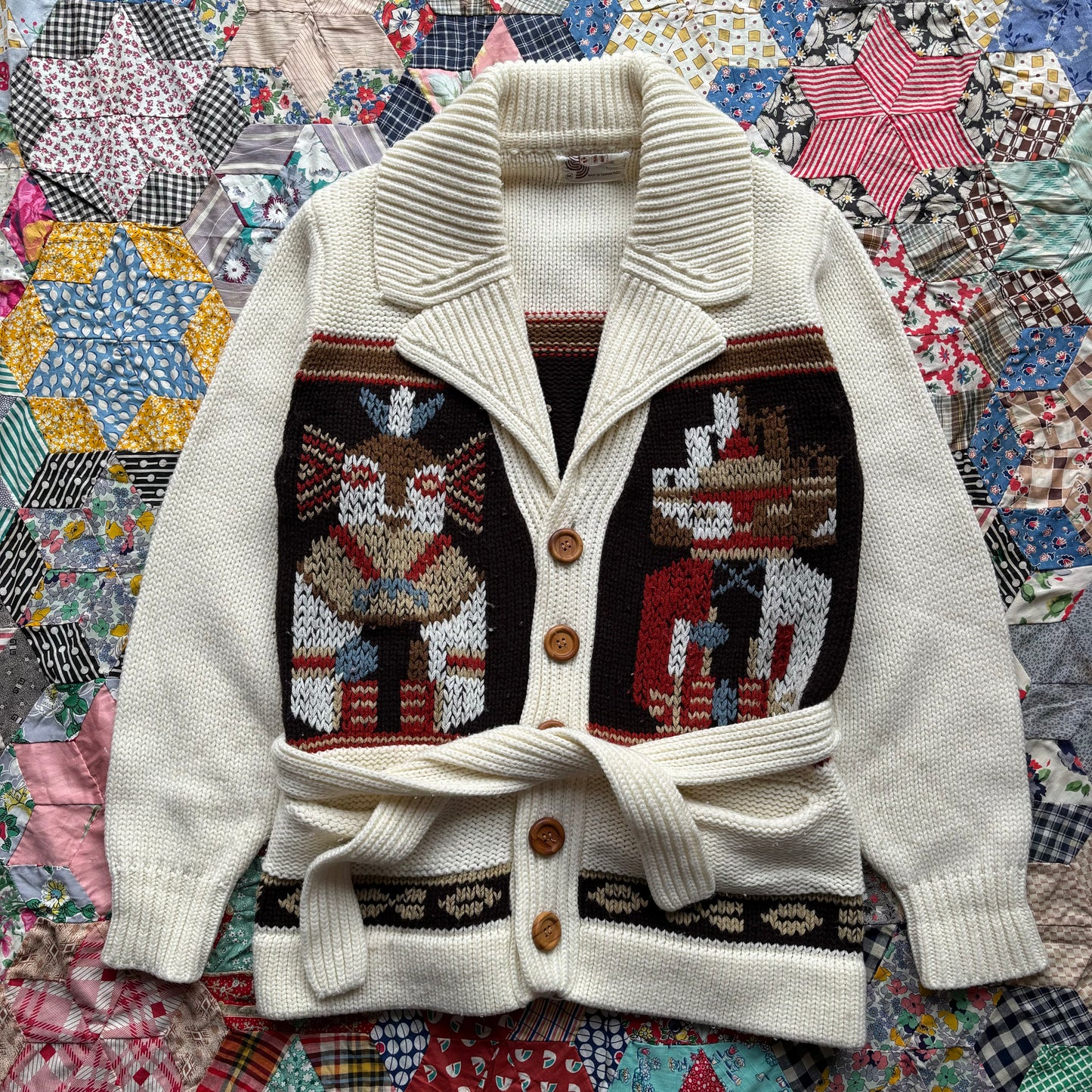 Vintage 1970s Acrylic Sweater. Medium